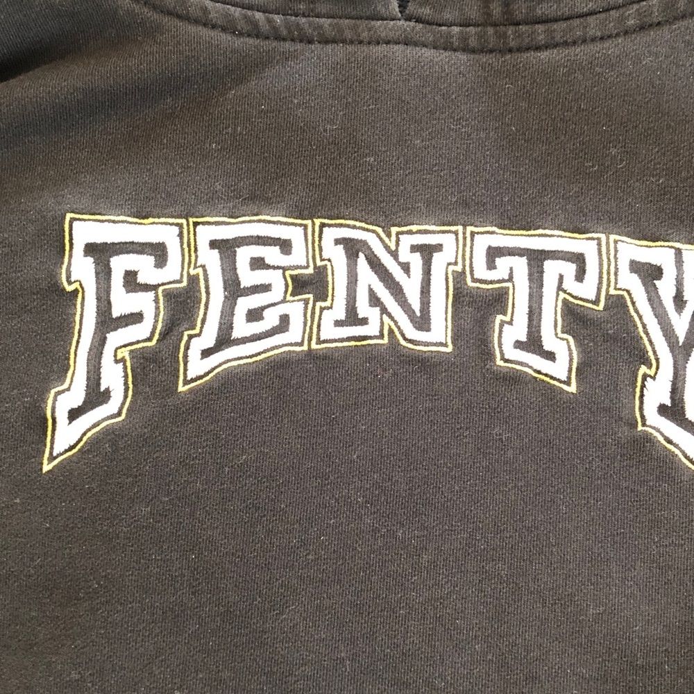 Fenty by puma hoodie - Picture 5 of 9